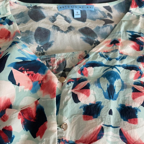 Antonio melani floral blouse small - Picture 3 of 3